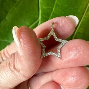 💎⭐️Vintage 14K and Diamond Star Pendant⭐️🤣💎